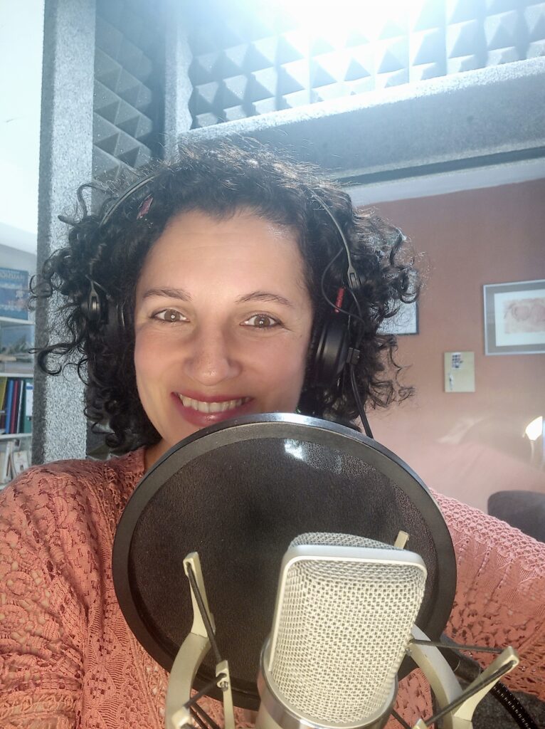 locutora española online